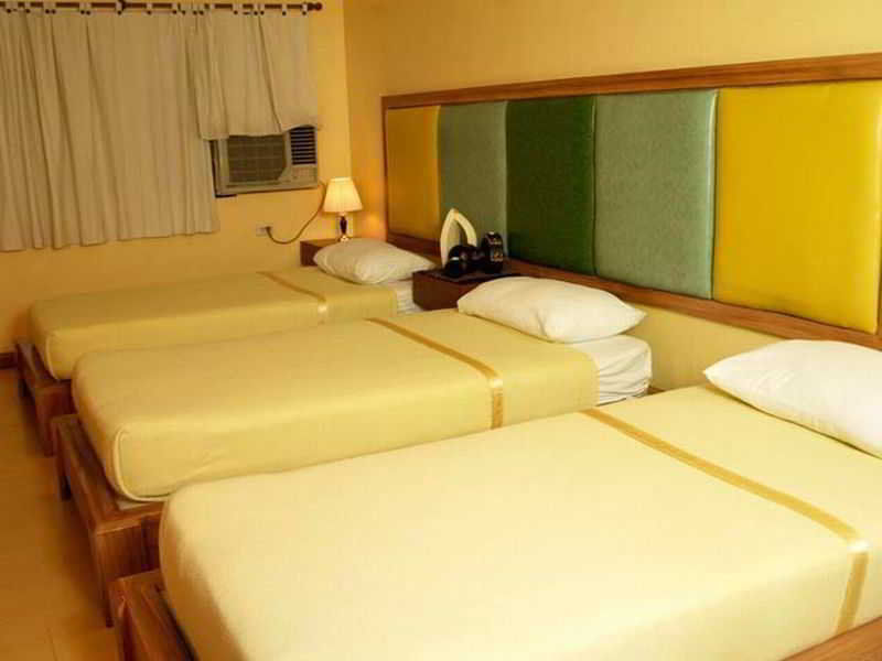 Sir William'S Hotel Quezon City Exterior photo